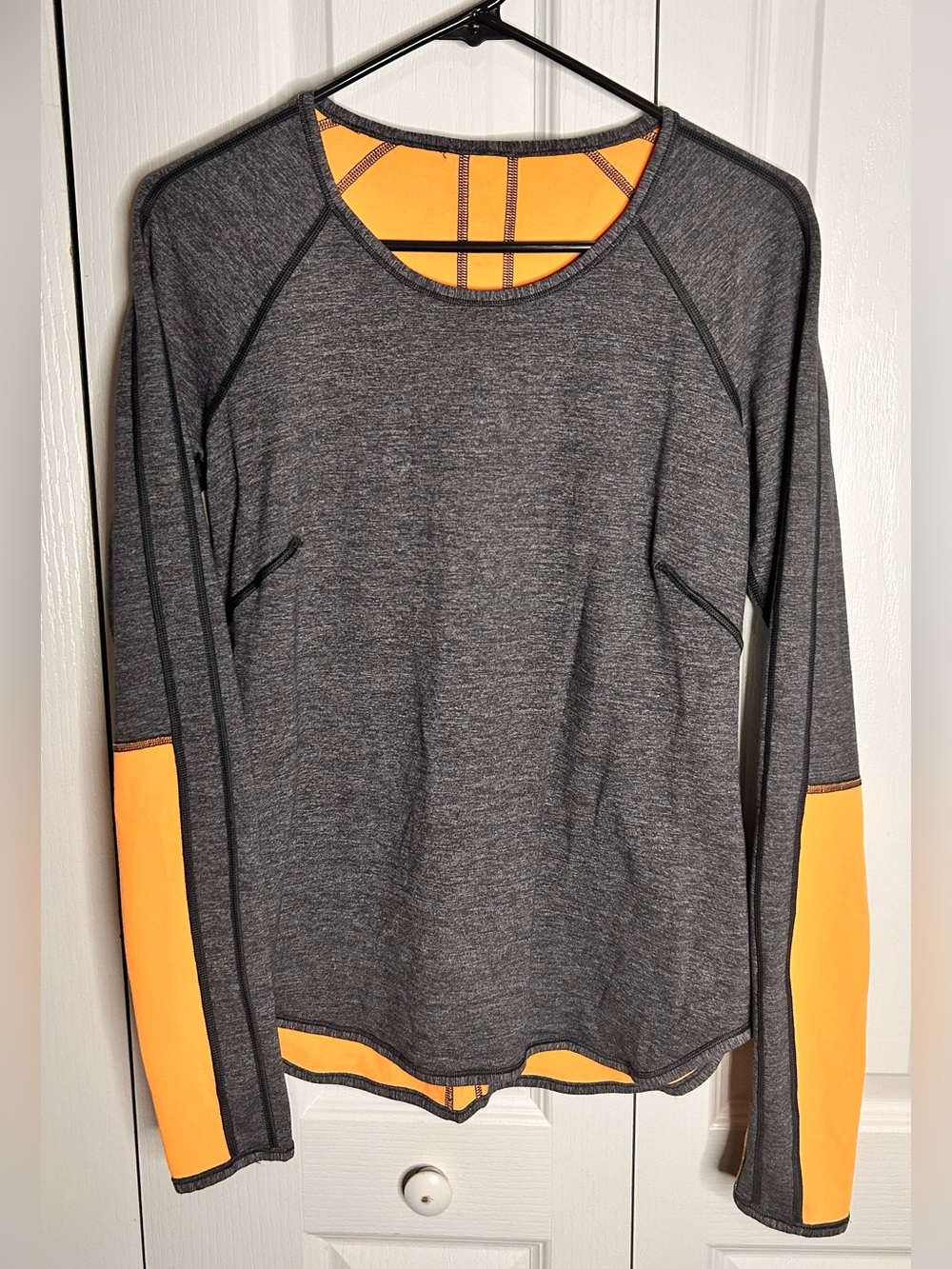 Lululemon Women's Size 6 Long-Sleeve Reversible Top Charcoal Orange Run Gym
